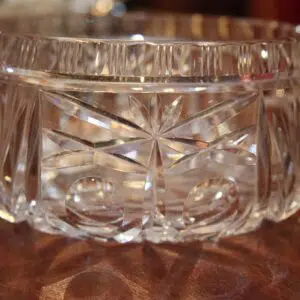 424 Crystal