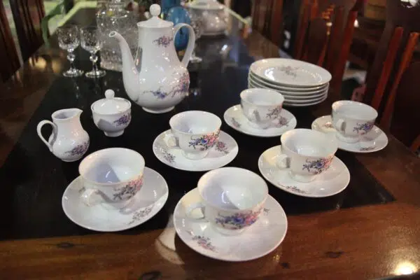 #264 Set for 6 Teaset Porcelain