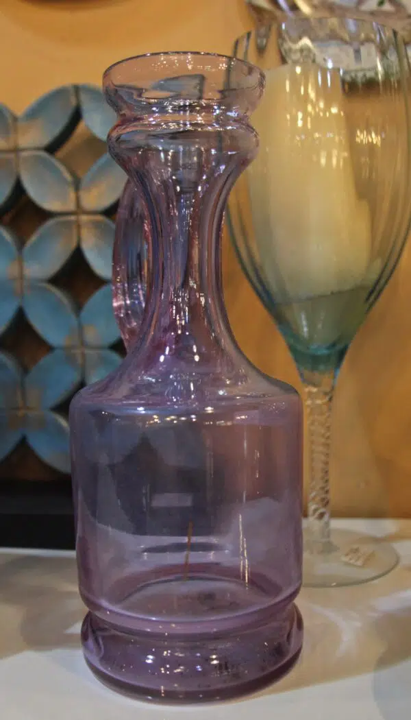 94 Purple glass Vase