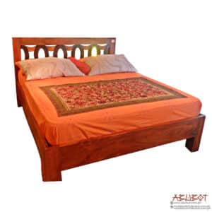 Oval Bed Queen Mahogany